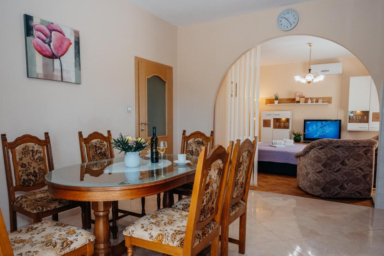 Apartman Neli Vir Zewnętrze zdjęcie